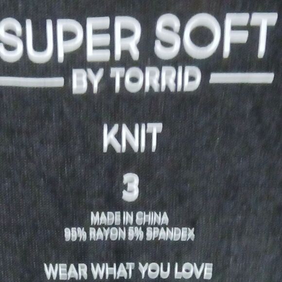 TORRID Plus Size Black Super soft Scoop Neck Side Tie Tank Top SIZE 3X - Picture 9 of 12